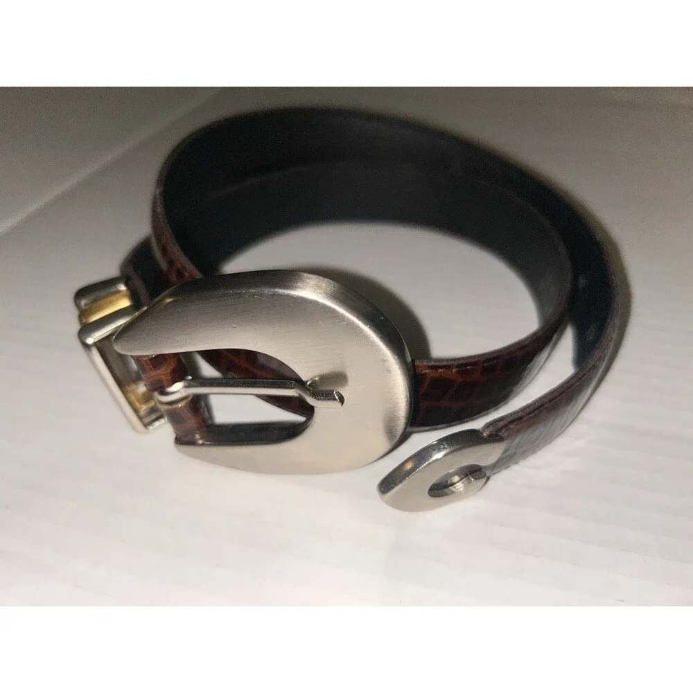 Woman Brown Leather Belt With Crocodile Embossed Texture With Nickel Buckle S/M